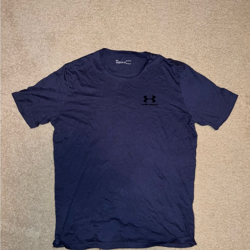 Under armor workout shirt